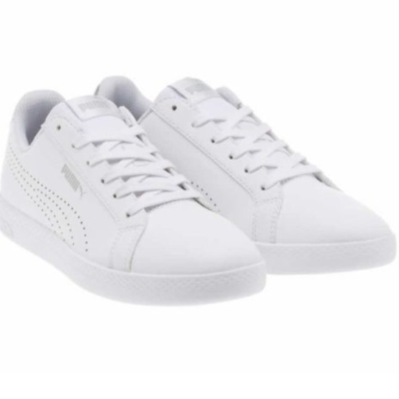 Puma Ladies' Leather Shoe Smash Perf - Picture 1 of 5